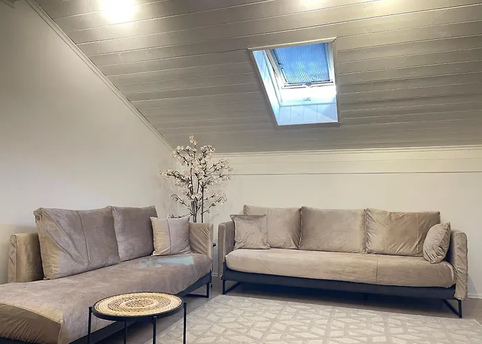 Loris Central Apartment